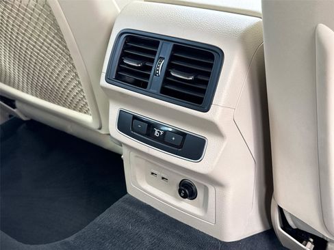 Used 2023 Audi Q5 2.0T Premium Plus w/ Premium Plus Package image 21