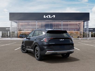 New 2027 Kia Sportage EX