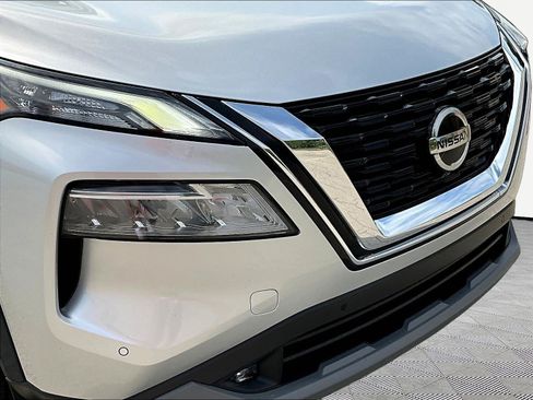 Used 2021 Nissan Rogue SL w/ Premium Package AWD/4WD image 32