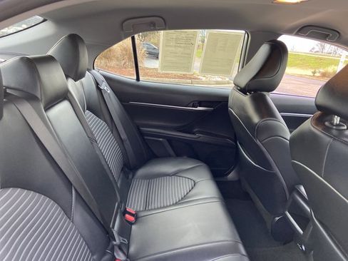 Used 2024 Toyota Camry SE image 20