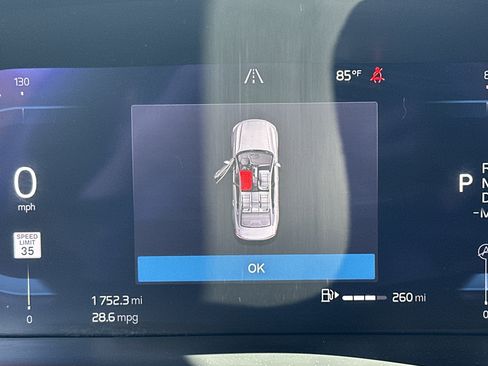 Used 2023 Volvo S90 B6 Ultimate image 22