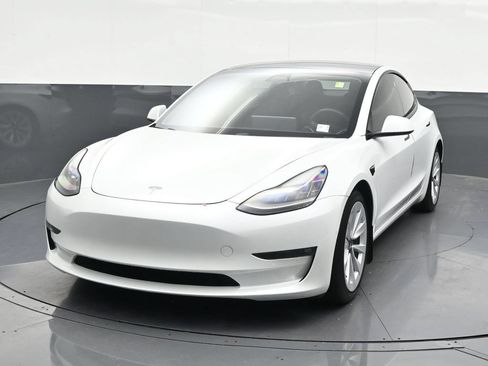 Used 2021 Tesla Model 3 Long Range AWD/4WD image 8