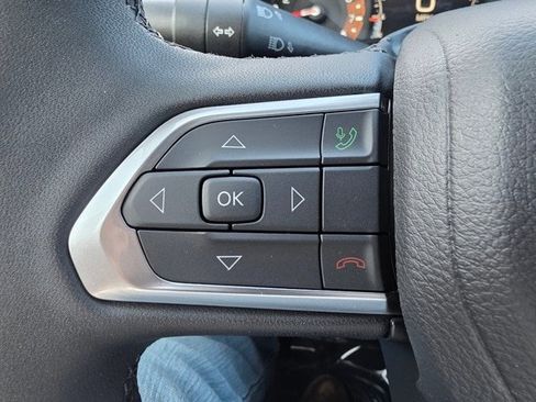 New 2026 Jeep Compass Latitude image 12