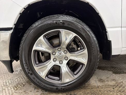 Used 2024 RAM 1500 Laramie RWD image 13