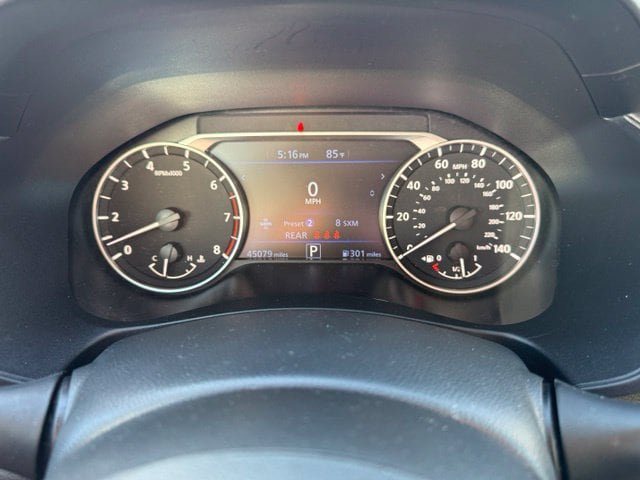 Used 2025 Nissan Altima 2.5 SV FWD image 24