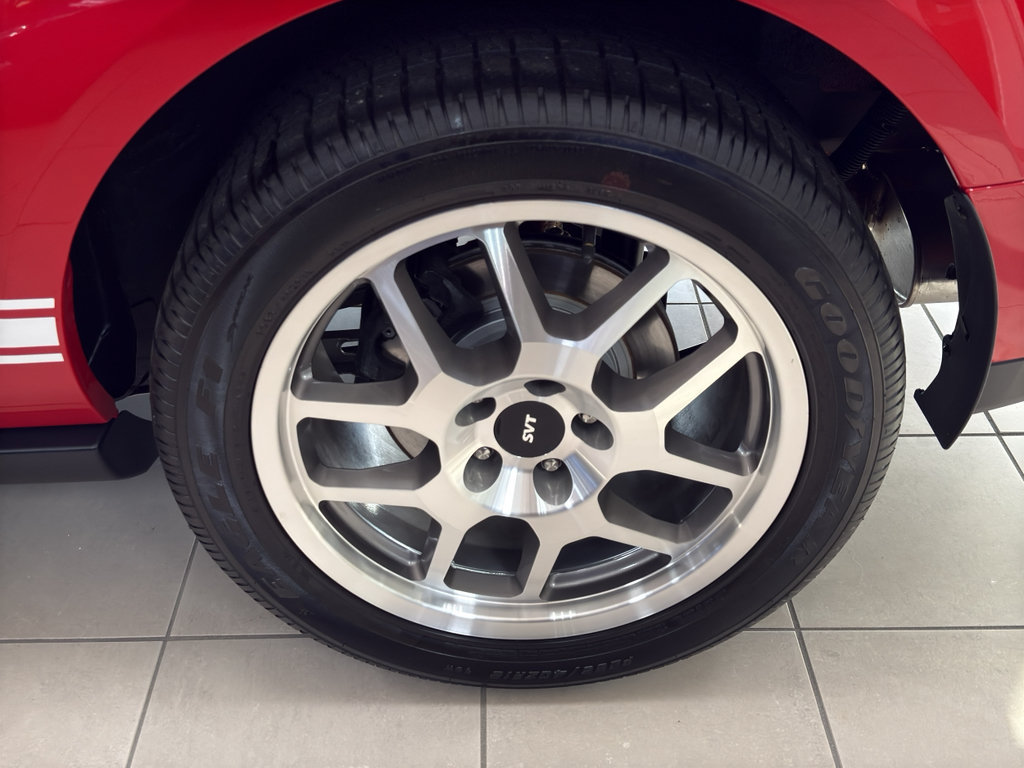 Used 2007 Ford Mustang Shelby GT500 RWD image 8
