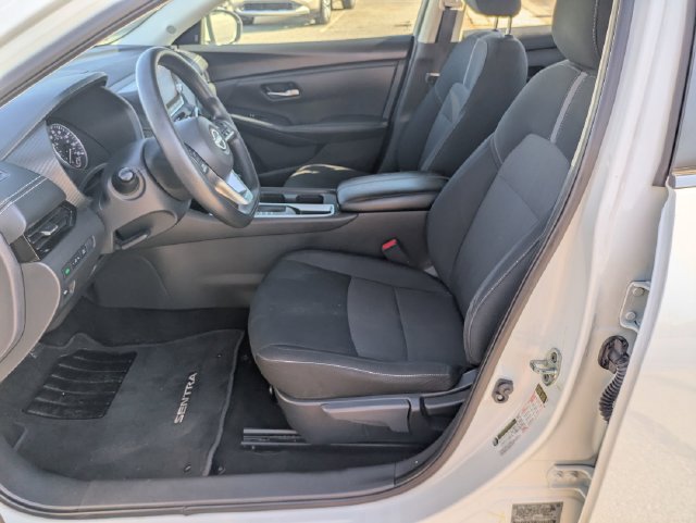 Used 2024 Nissan Sentra SV FWD image 13