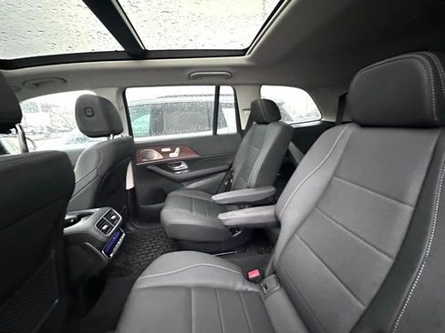 Certified 2026 Mercedes-Benz GLS 450 4MATIC image 28