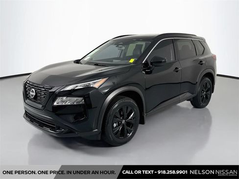 Certified 2023 Nissan Rogue SV w/ SV Premium B Package AWD/4WD image 1