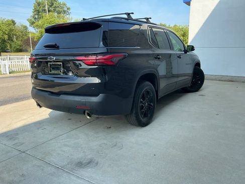 Used 2024 Chevrolet Traverse LT w/ Midnight/Sport Edition AWD/4WD image 7