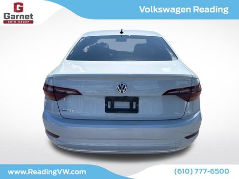 Used 2019 Volkswagen Jetta S w/ Driver Assistance Package FWD image 4