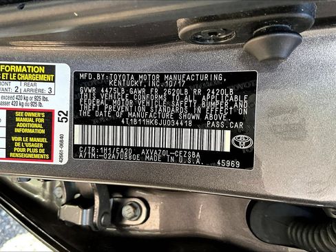 Used 2018 Toyota Camry SE FWD image 17