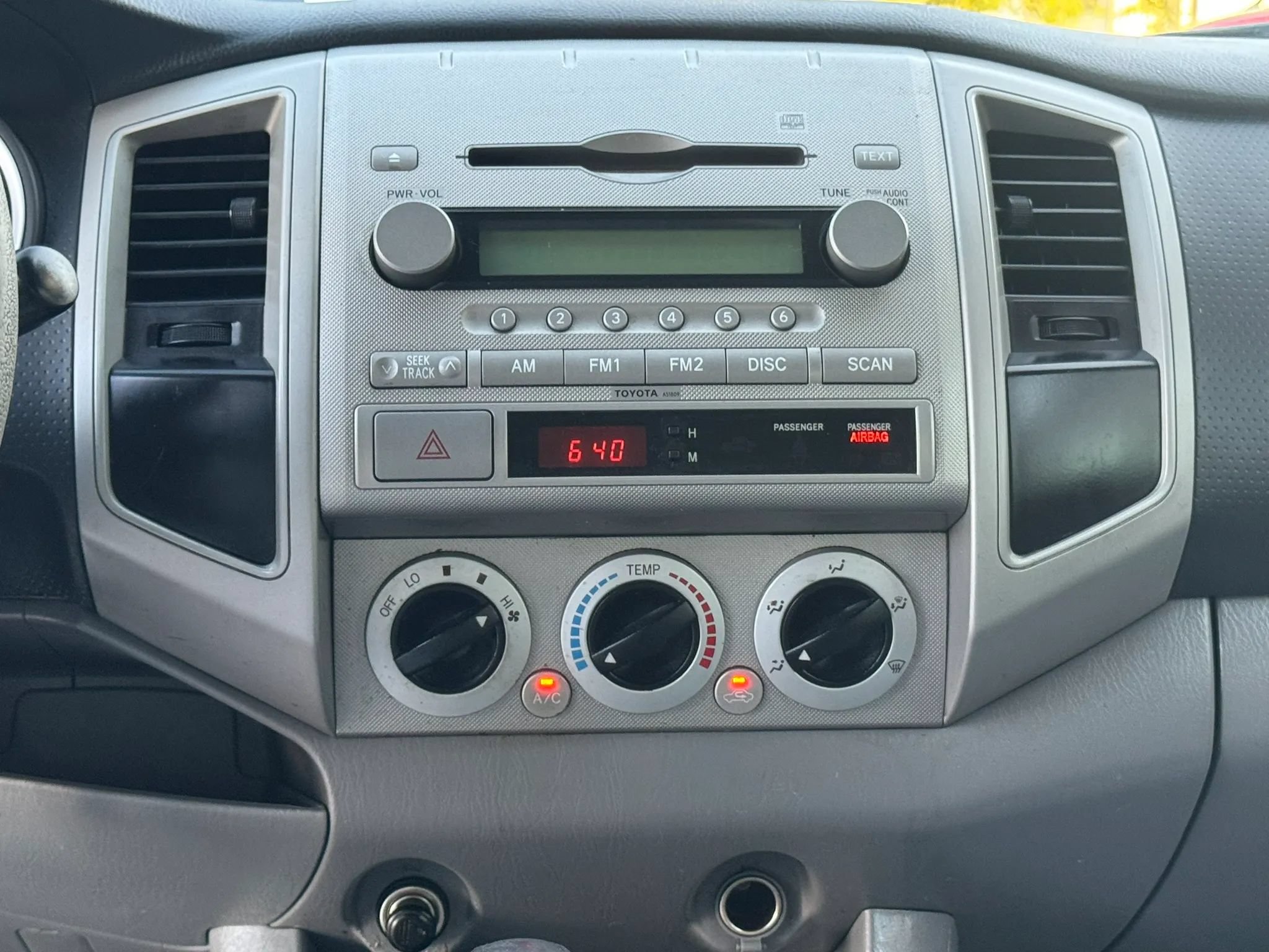 Used 2006 Toyota Tacoma PreRunner RWD image 22