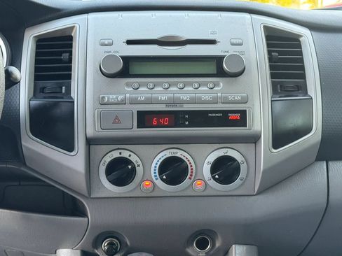 Used 2006 Toyota Tacoma PreRunner RWD image 22