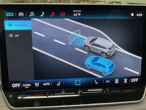 New 2026 Volkswagen Tiguan SE image 5