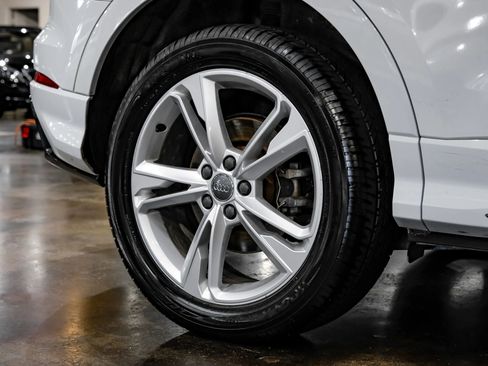 Used 2020 Audi Q3 2.0T Premium w/ Convenience Package image 60