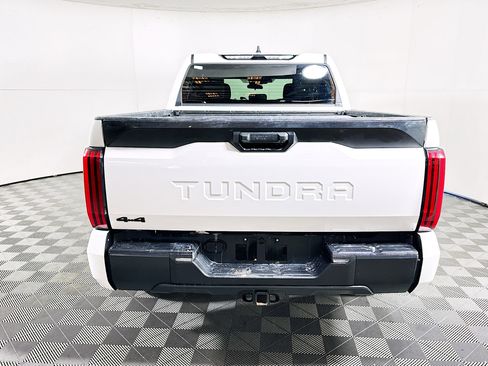 Used 2025 Toyota Tundra SR w/ SR Tow Package AWD/4WD image 4