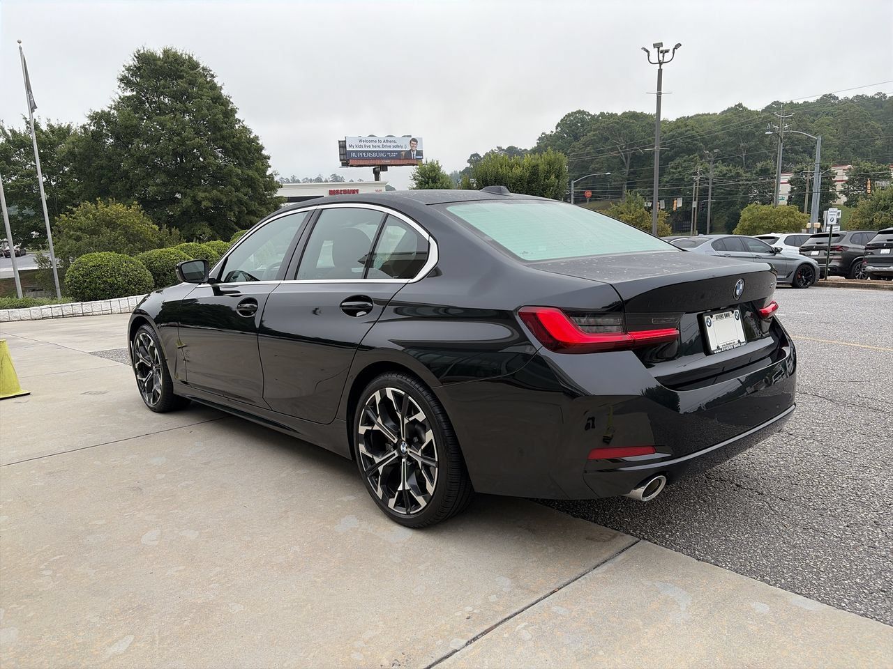 Certified 2026 BMW 330i Sedan RWD image 6