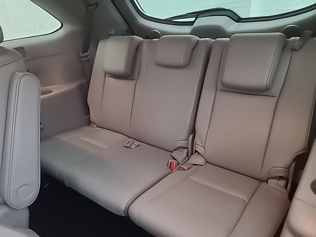 Used 2018 Toyota Highlander Limited Platinum AWD/4WD image 22