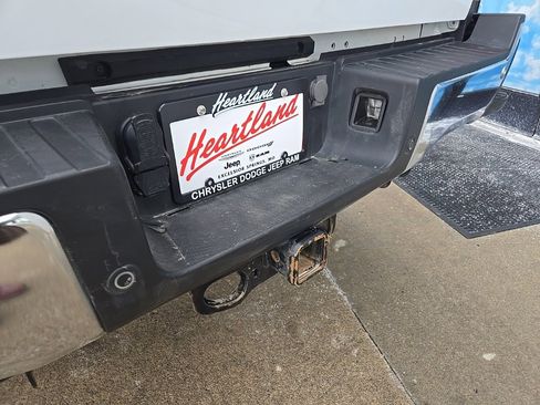 Used 2023 Ford F250 Lariat image 23