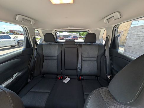 Used 2025 Nissan Rogue SV AWD/4WD image 27