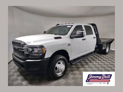 Used 2024 RAM 3500 Tradesman w/ Max Tow Package AWD/4WD image 1