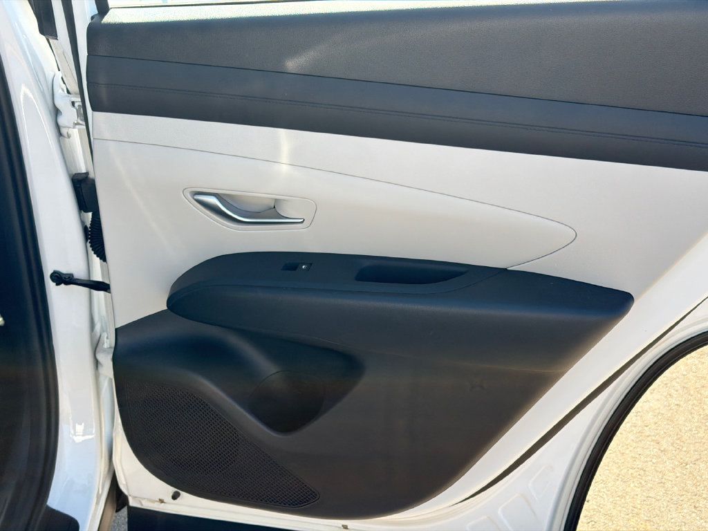 Certified 2026 Hyundai Tucson SE FWD image 16