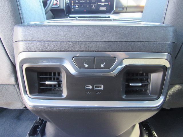 Certified 2023 GMC Sierra 1500 Denali w/ Technology Package AWD/4WD image 31