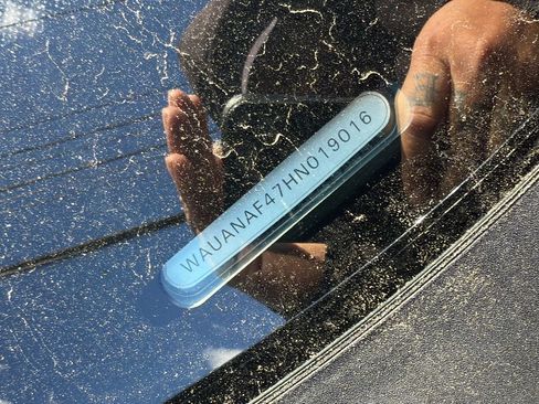 Used 2017 Audi A4 2.0T Premium image 32