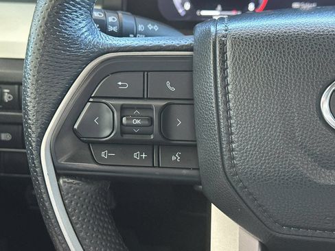 Used 2024 Toyota Tacoma TRD Off-Road AWD/4WD image 24