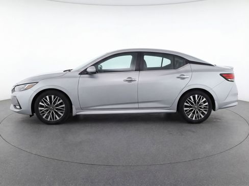 Used 2023 Nissan Altima 2.5 SV image 5