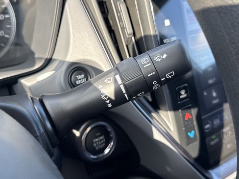 New 2026 Subaru Crosstrek 2.0i Premium image 18