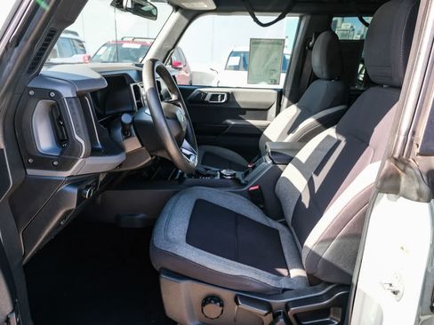 Used 2022 Ford Bronco 4-Door AWD/4WD image 19