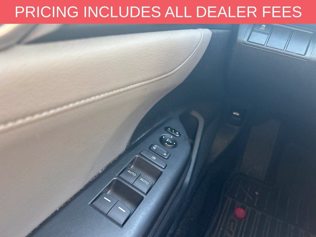 Used 2017 Honda Civic EX-L image 9