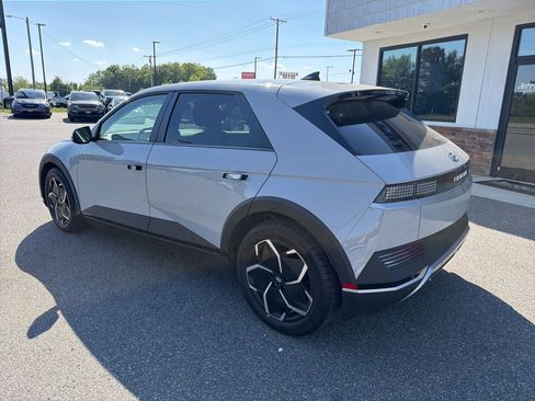 Used 2024 Hyundai Ioniq 5 SEL RWD image 5