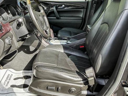 Used 2017 Buick Enclave Leather image 11