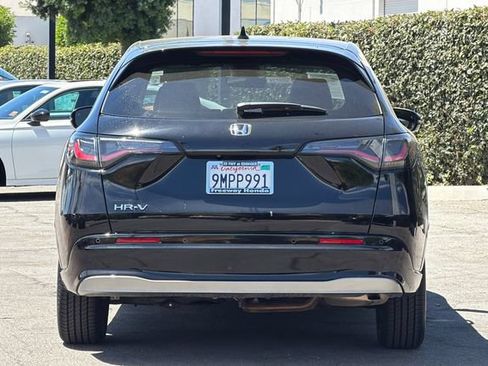 Used 2025 Honda HR-V EX-L image 5