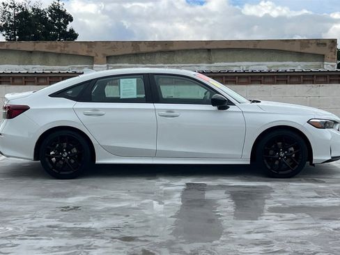 Certified 2025 Honda Civic Sport image 2