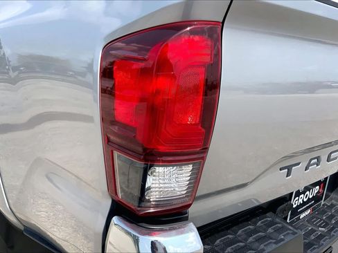 Used 2021 Toyota Tacoma SR5 RWD image 28