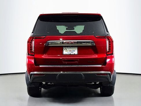 Certified 2023 GMC Yukon SLT w/ SLT Premium Package AWD/4WD image 6