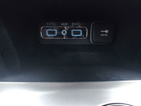 Used 2020 Jeep Grand Cherokee Limited w/ Trailer Tow Group IV image 6