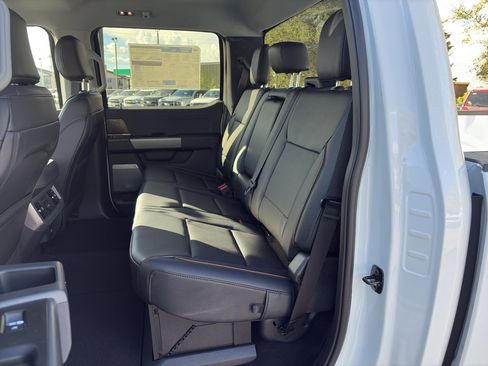 New 2026 Ford F350 Lariat w/ FX4 Off-Road Package image 30