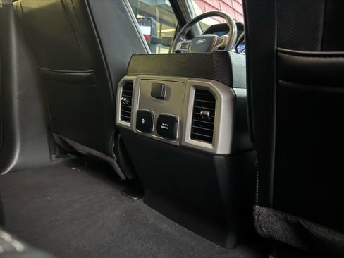 Used 2019 Ford F250 Lariat w/ Lariat Value Package image 46