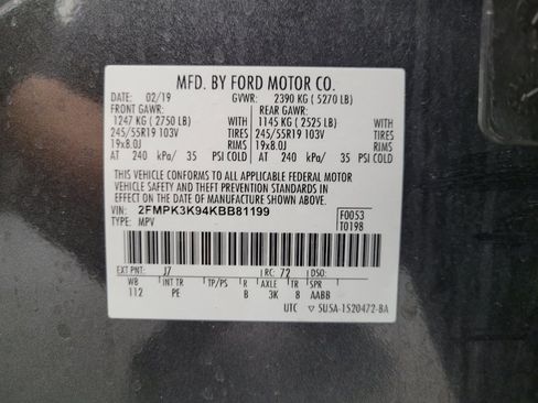 Used 2019 Ford Edge Titanium w/ Equipment Group 301A FWD image 33