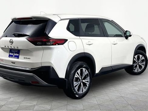 Used 2023 Nissan Rogue SV AWD/4WD image 15