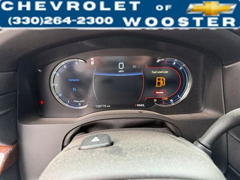 Used 2018 Cadillac Escalade ESV Premium Luxury image 13