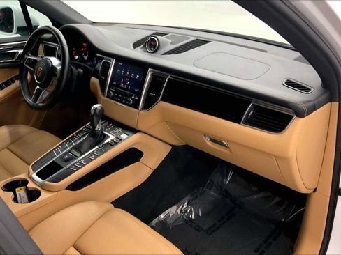 Used 2017 Porsche Macan AWD/4WD image 10