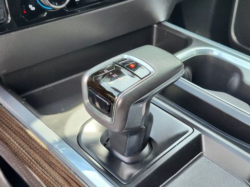 Used 2022 Chevrolet Silverado 1500 LT Trail Boss w/ LT Trail Boss Premium Package image 26