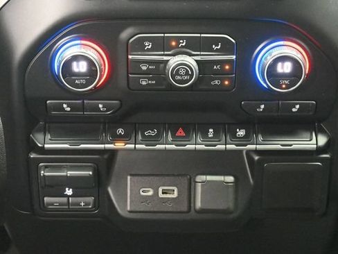 Used 2020 Chevrolet Silverado 1500 RST w/ All-Star Edition AWD/4WD image 22