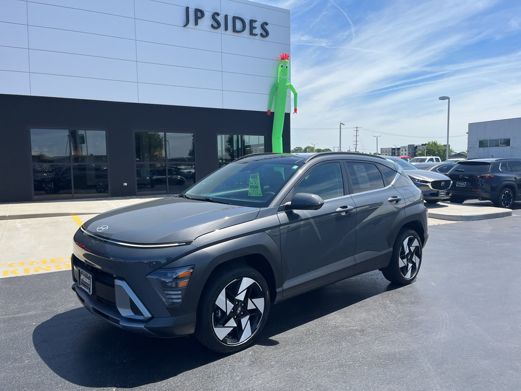 Used 2025 Hyundai Kona Limited AWD/4WD image 1